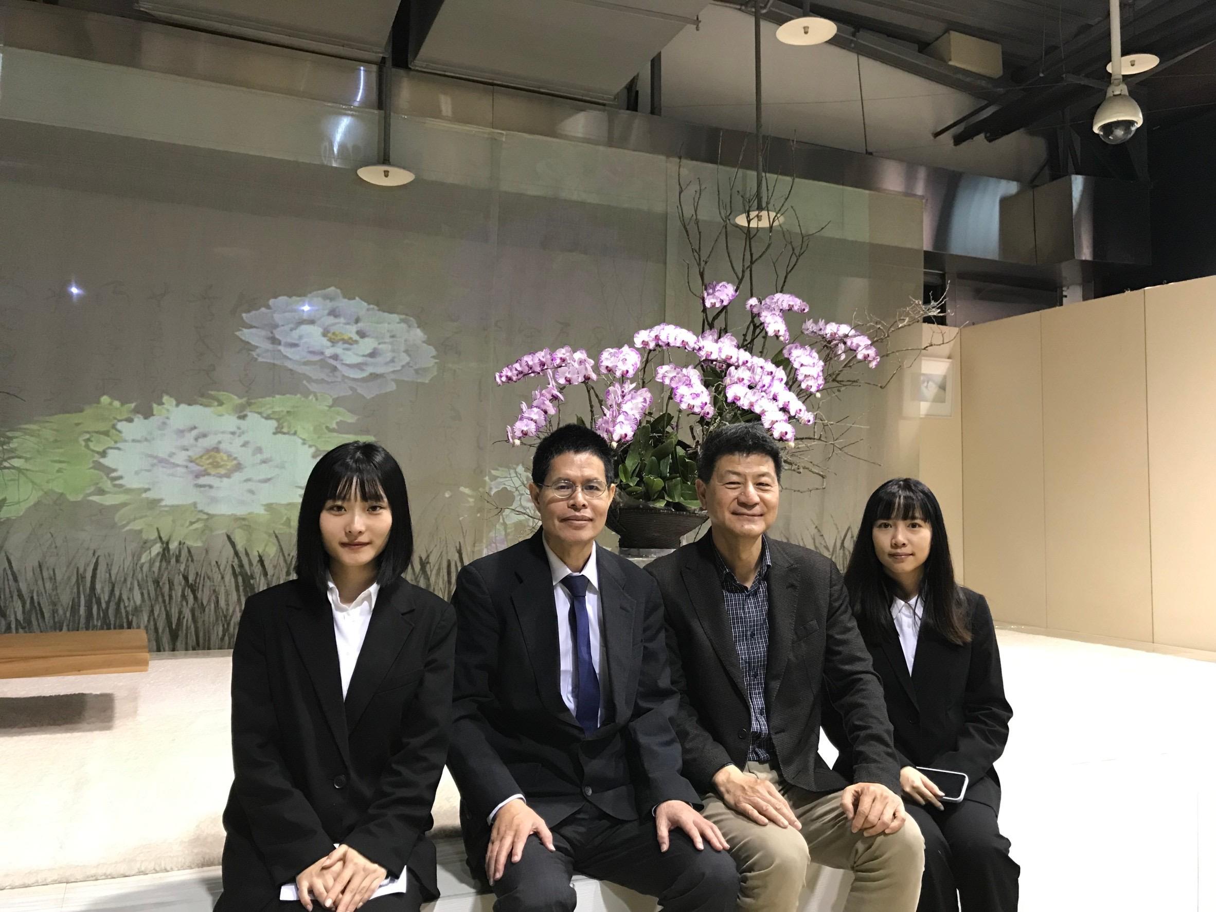 走在科技尖峰上的巨人：如何從鴻海的成功中學習 鮑詩詞副總經理 專訪 1